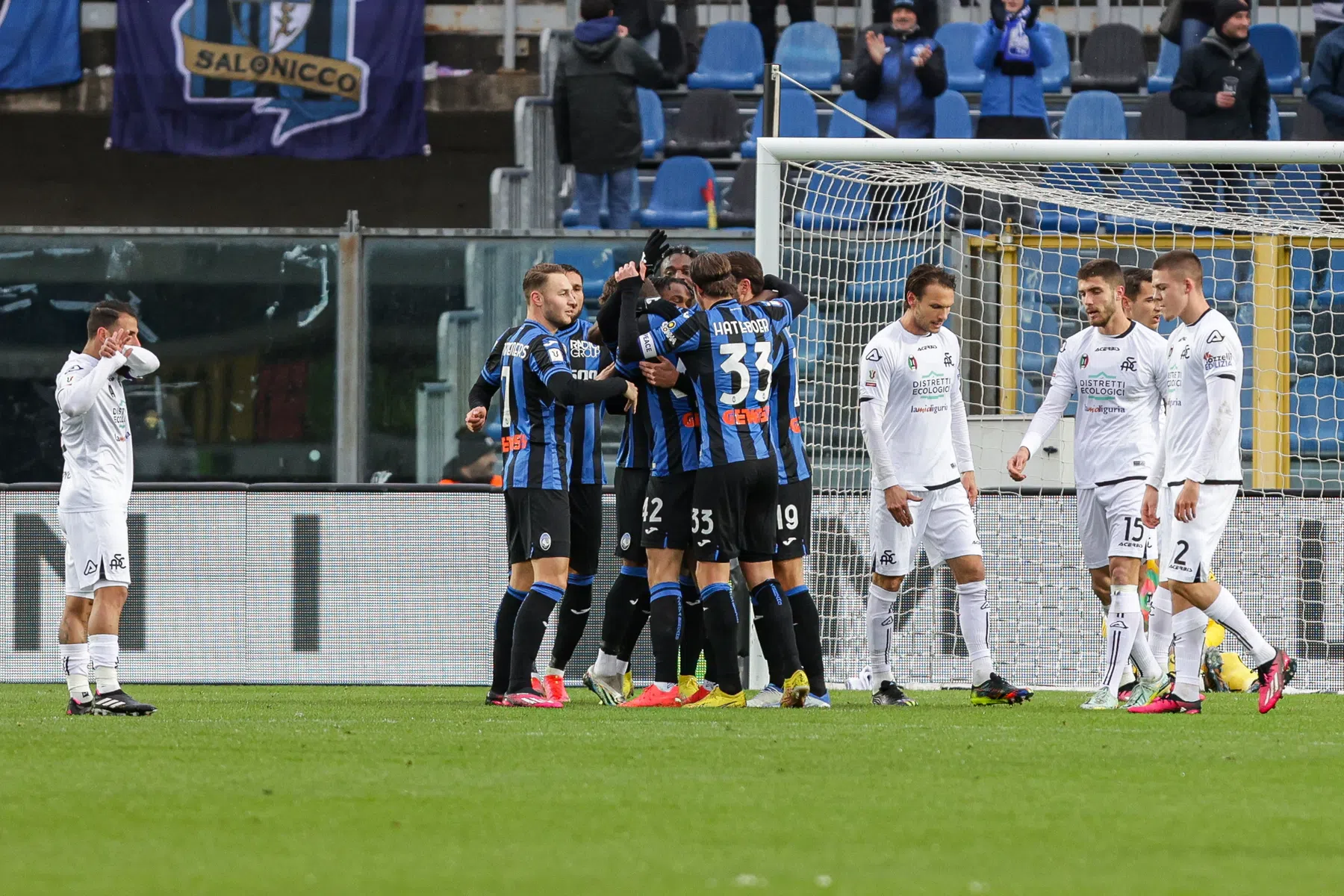 Trefzekere Hateboer helpt Atalanta aan topaffiche in Coppa Italia