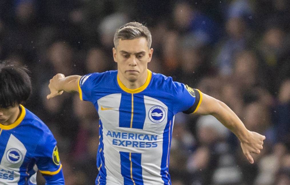 Arsenal denkt na mislopen Mudryk aan in ere herstelde Trossard