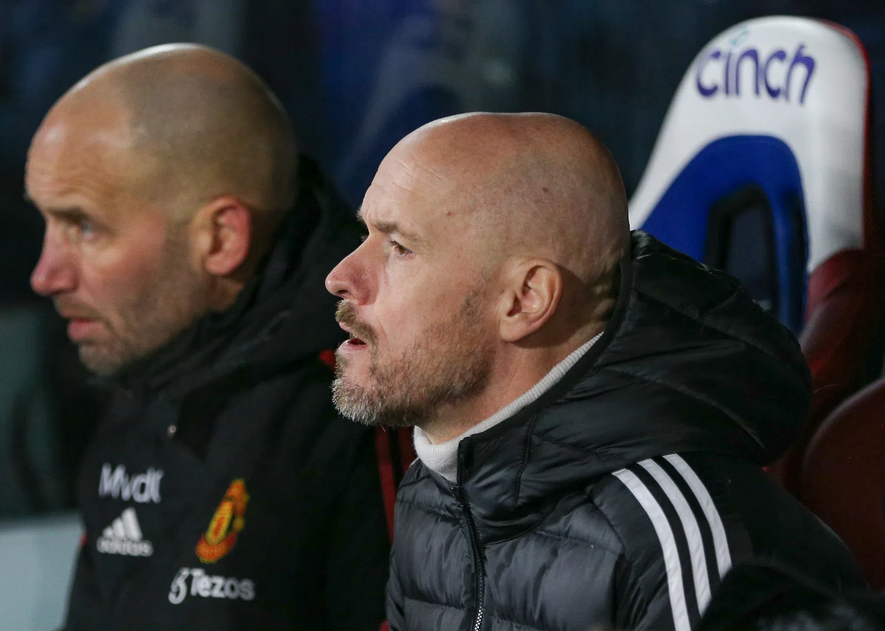 Ten Hag verblijdt supporters van Man United en spreekt lyrisch over Arsenal