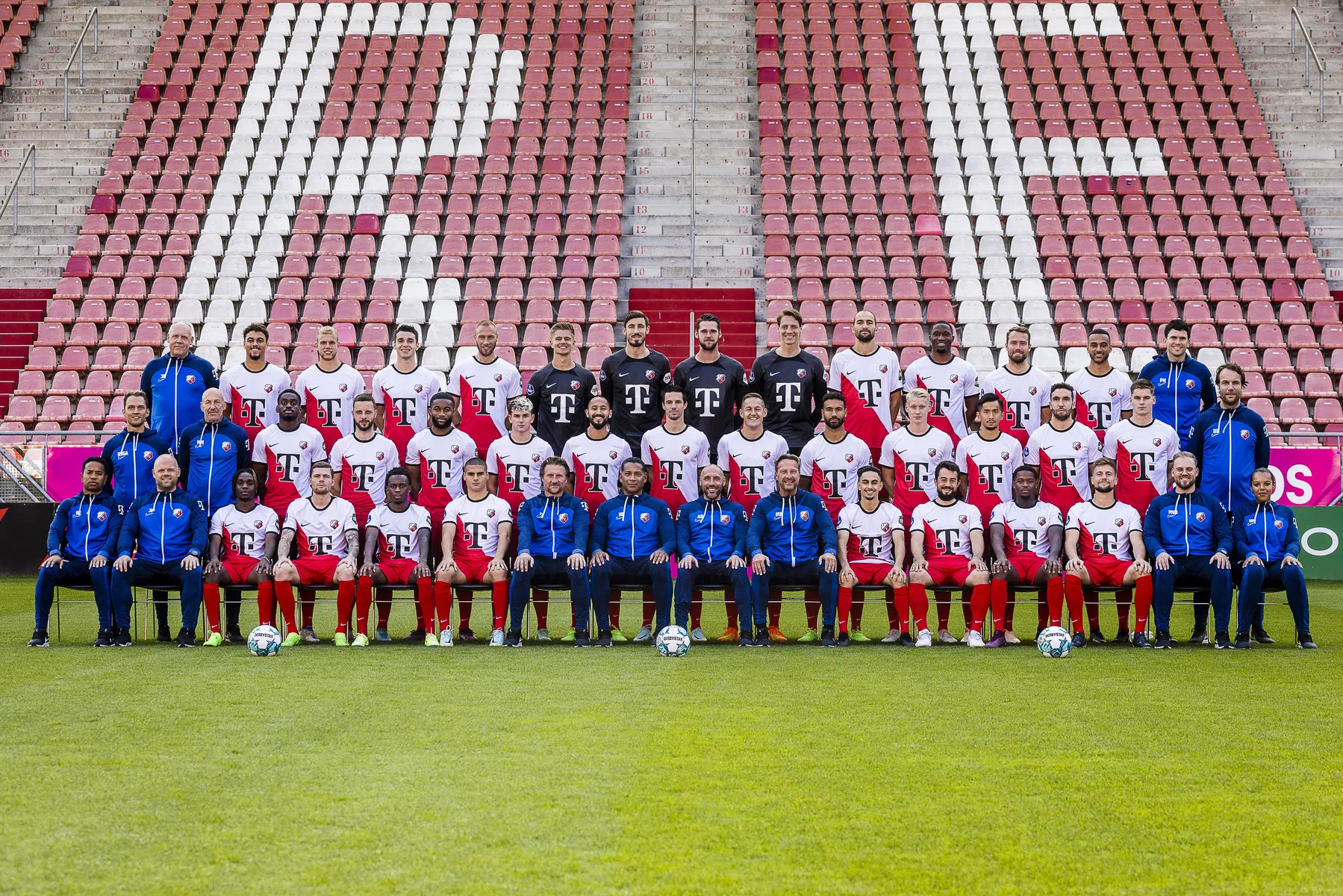 FC Utrecht laat foto's zien met goed nieuws: Hendriks sluit na 229 dagen aan