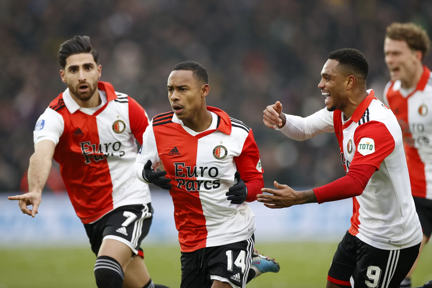 Elftal van de Week: uitblinkende Feyenoorder voegt zich in zeer aanvallend team