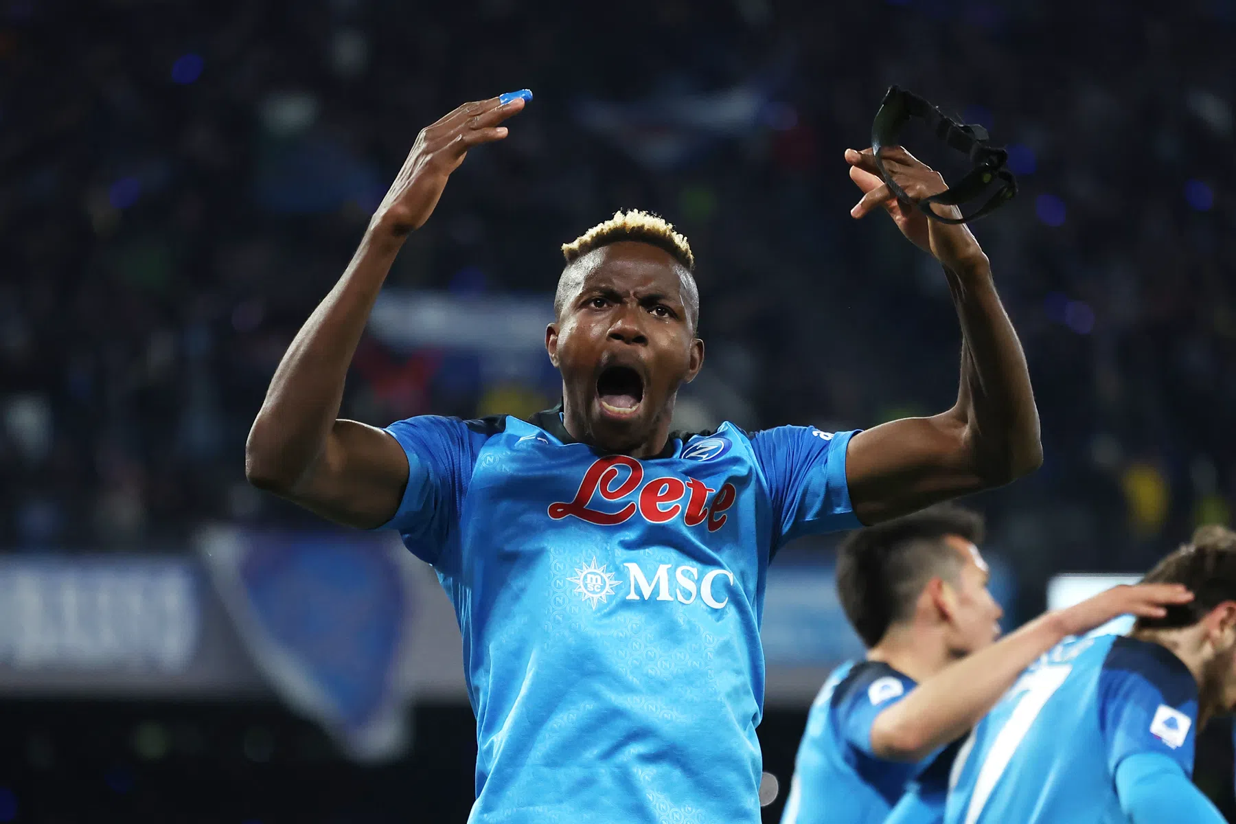 Napoli demarreert nog verder weg van peloton in race richting Scudetto