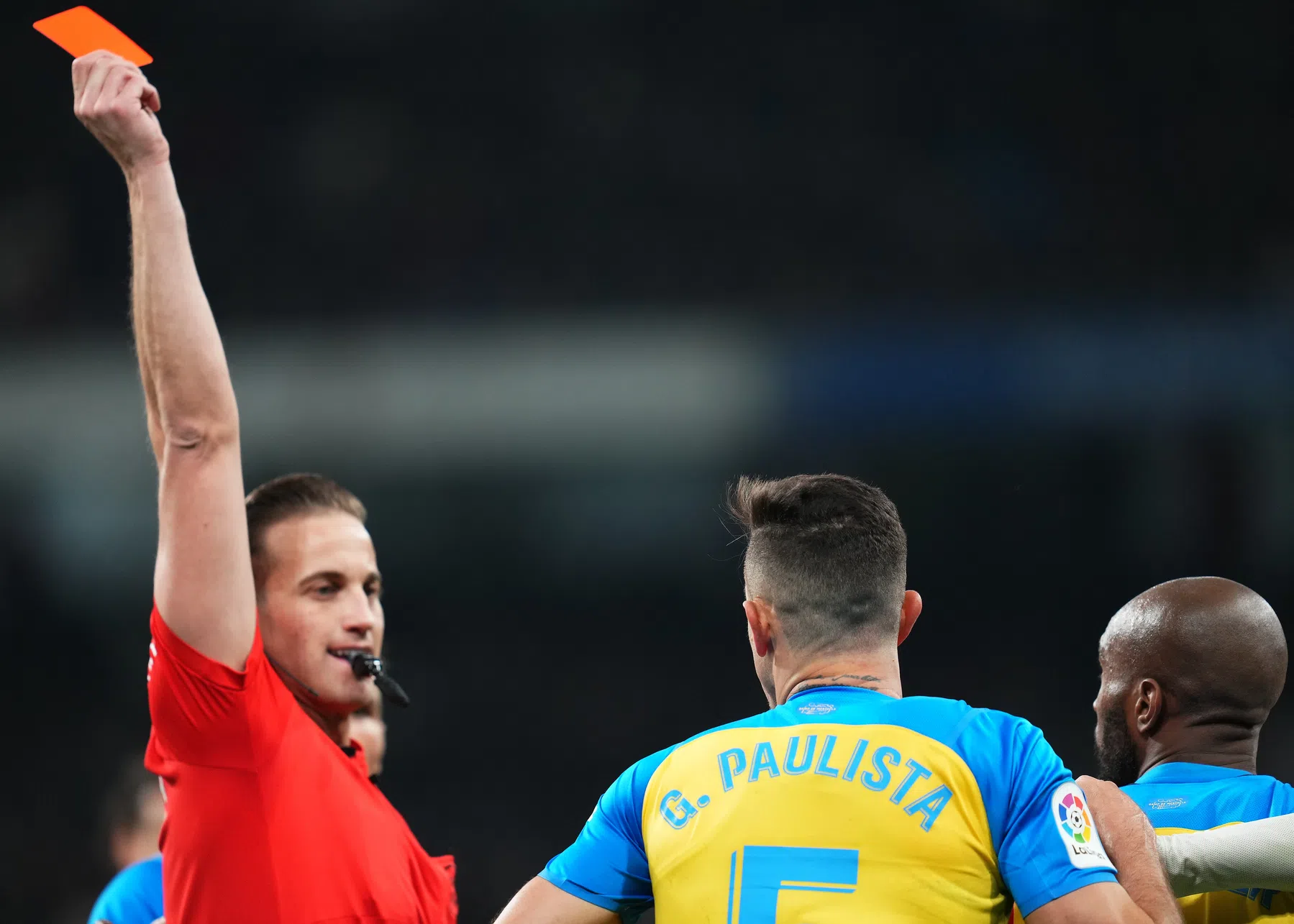 Gabriel Paulista door het stof na aanslag: 'Had mijn zenuwen niet in bedwang'