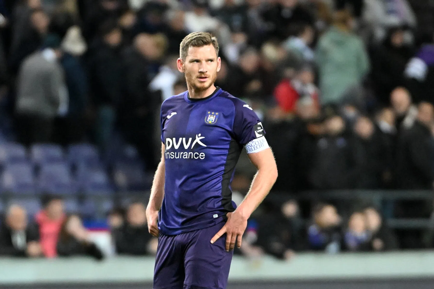 Unieke beelden: Vertonghen draagt zendertje tijdens Belgische kraker