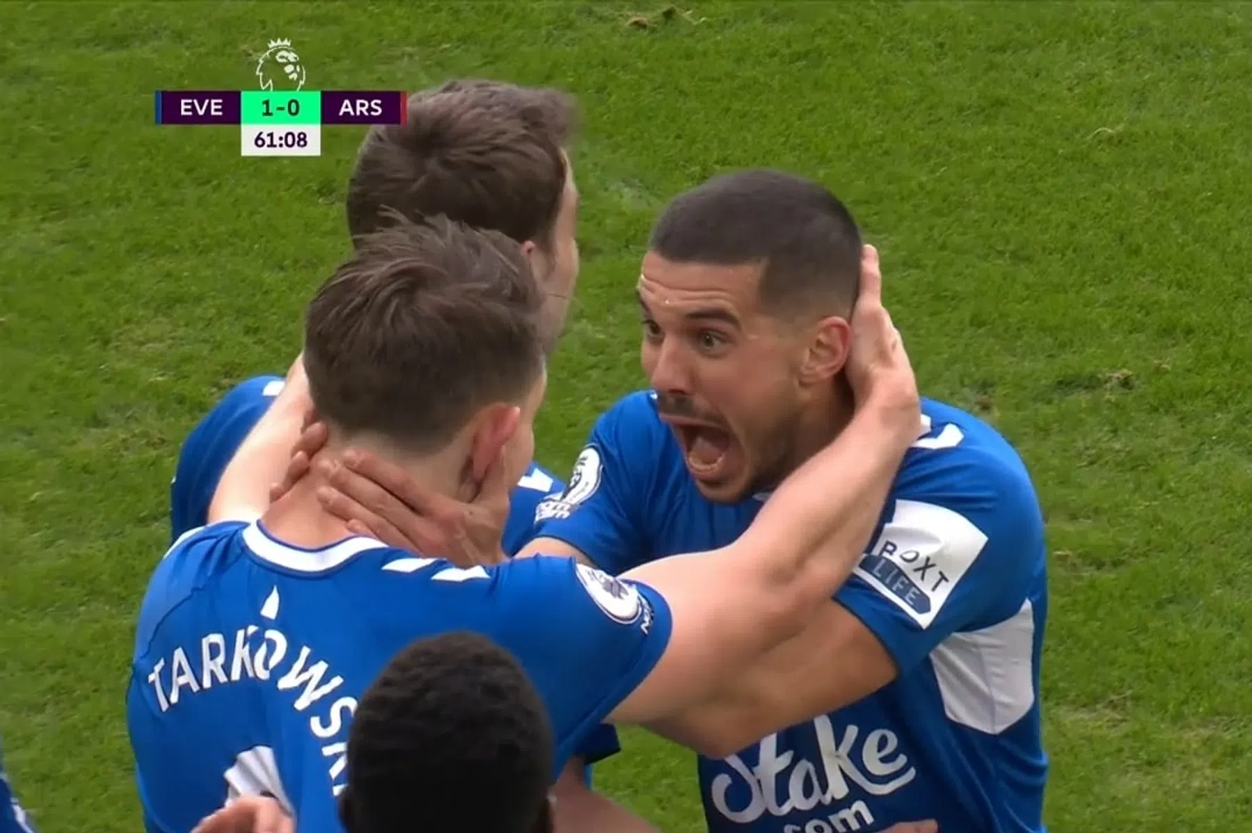 Droomdebuut Dyche: Everton verrast Arsenal en blaast titelstrijd nieuw leven in