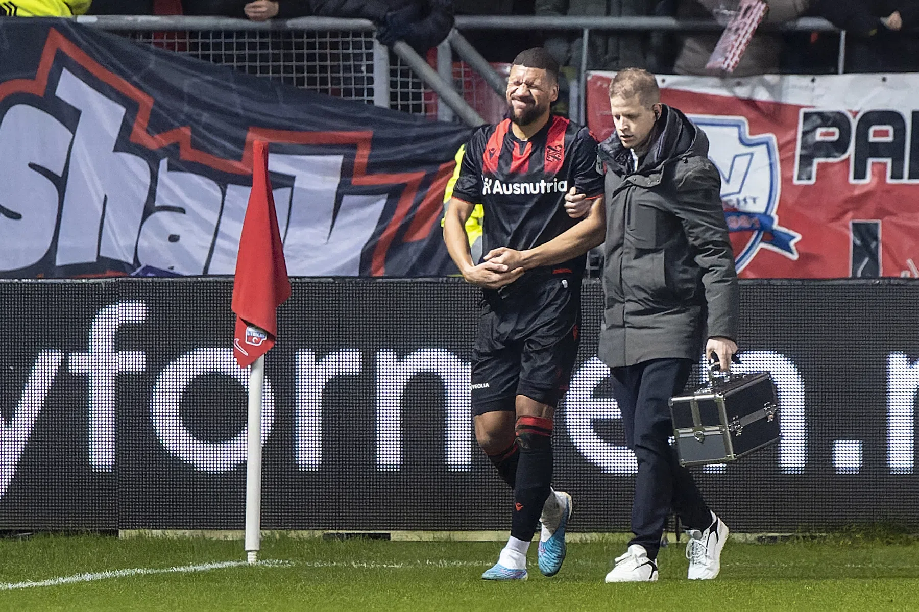 Pijnlijke rentree Bruma: 'Vervolgens stond mijn vinger scheef'