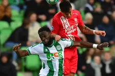 Thumbnail for article: FC Groningen heeft een nieuwe publiekslieveling: 'Manu heeft schijt aan alles'