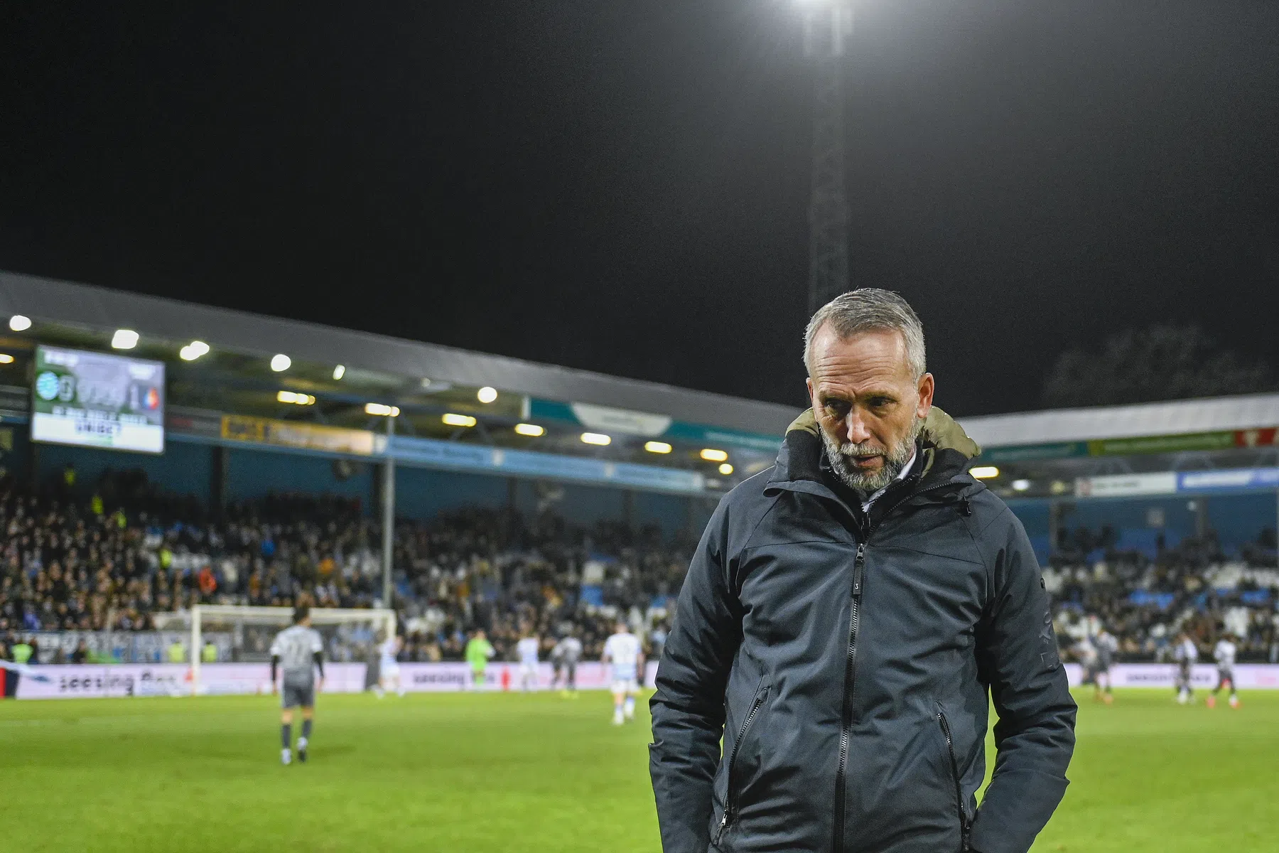 De Graafschap-trainer Poldervaart in ziekenhuis opgenomen