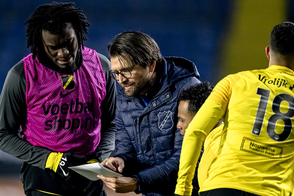 Schorre Hyballa heeft geen problemen met 'echt goede speler' Velanas