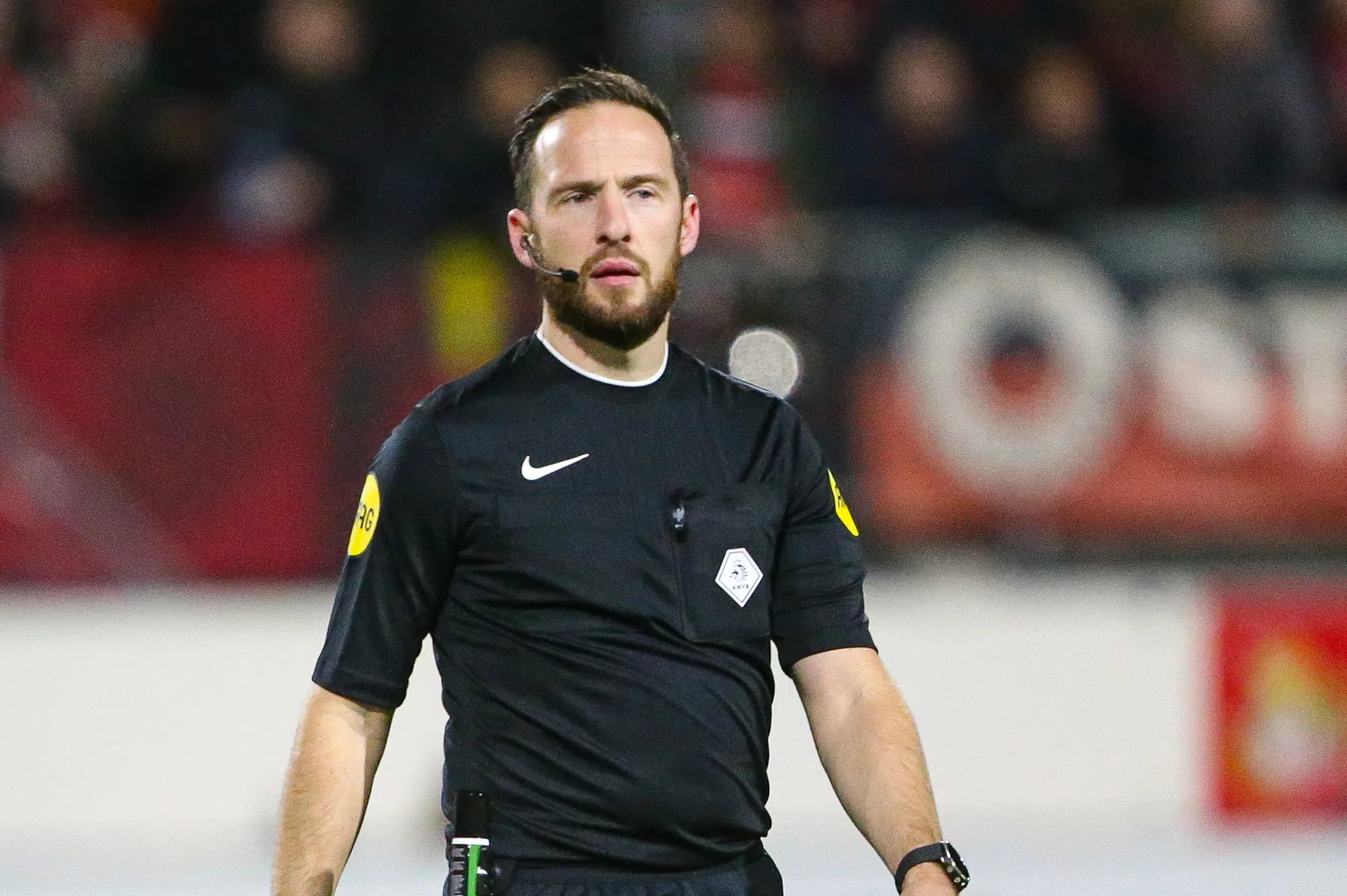 Felle kritiek op 'arrogante' Van de Graaf na hoofdrol in bekerduel