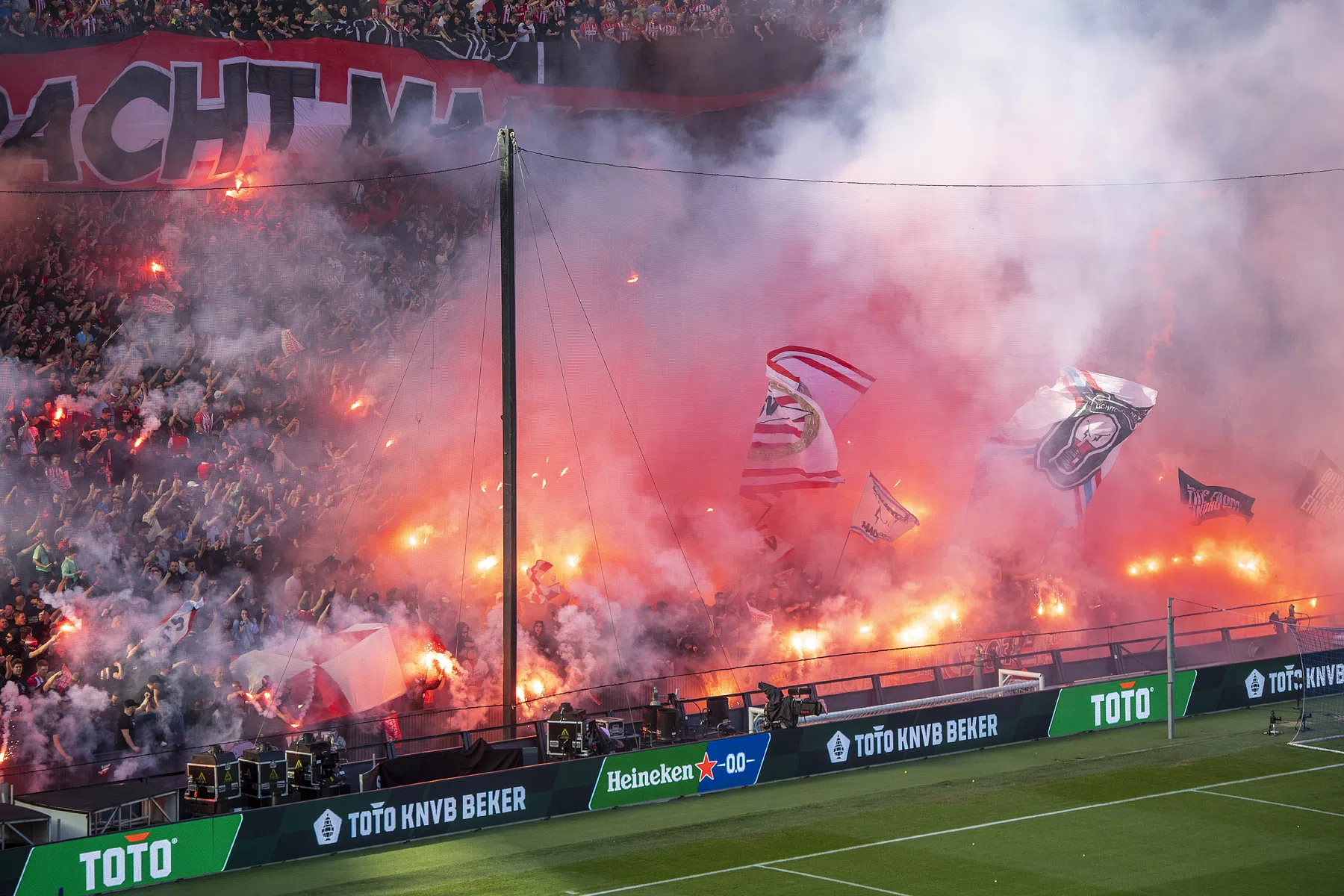 Ajax, Feyenoord en PSV ontlopen elkaar in kwartfinale beker