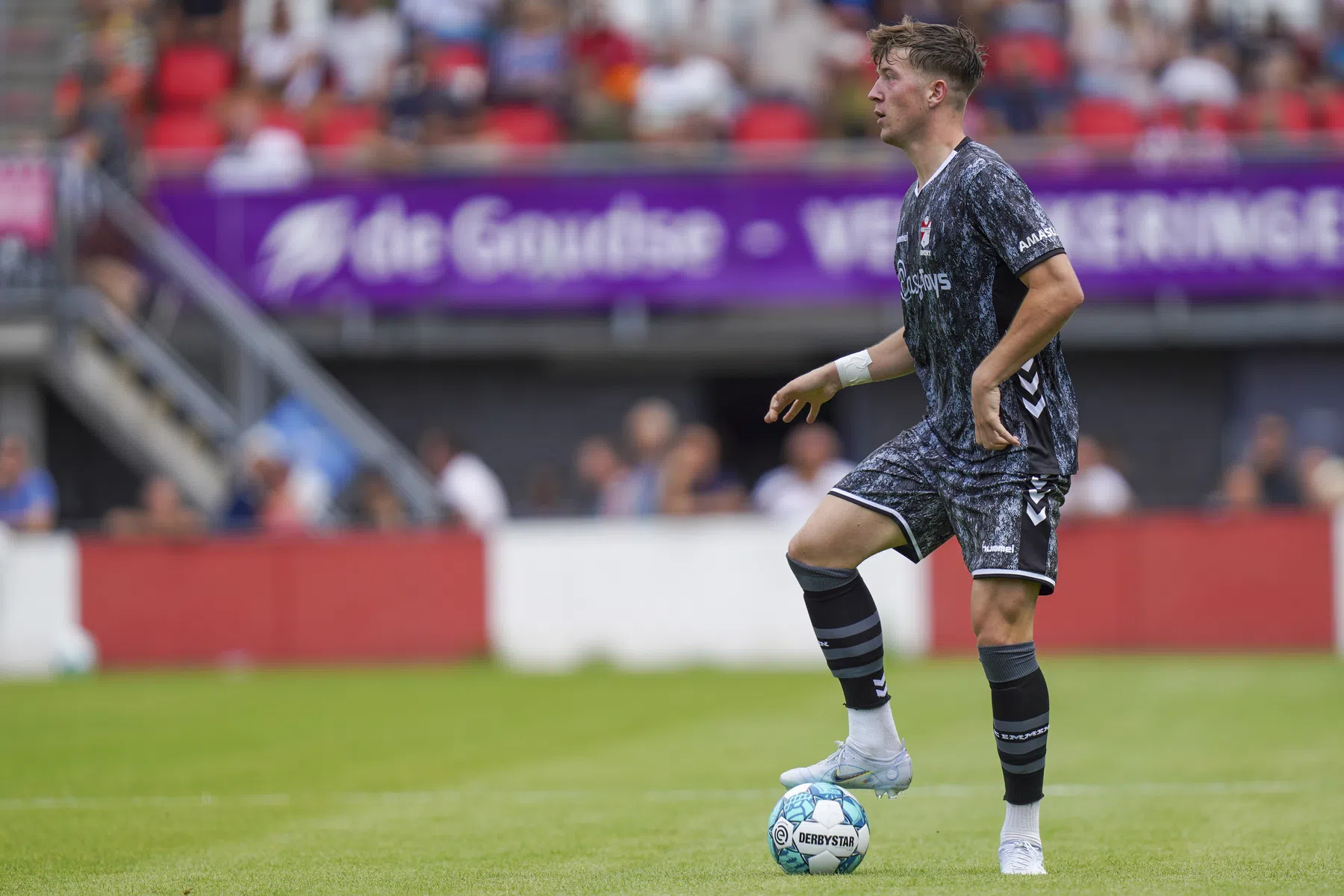 De topscorer van FC Emmen eist meer van zichzelf: 'Het is tijd om op te staan'