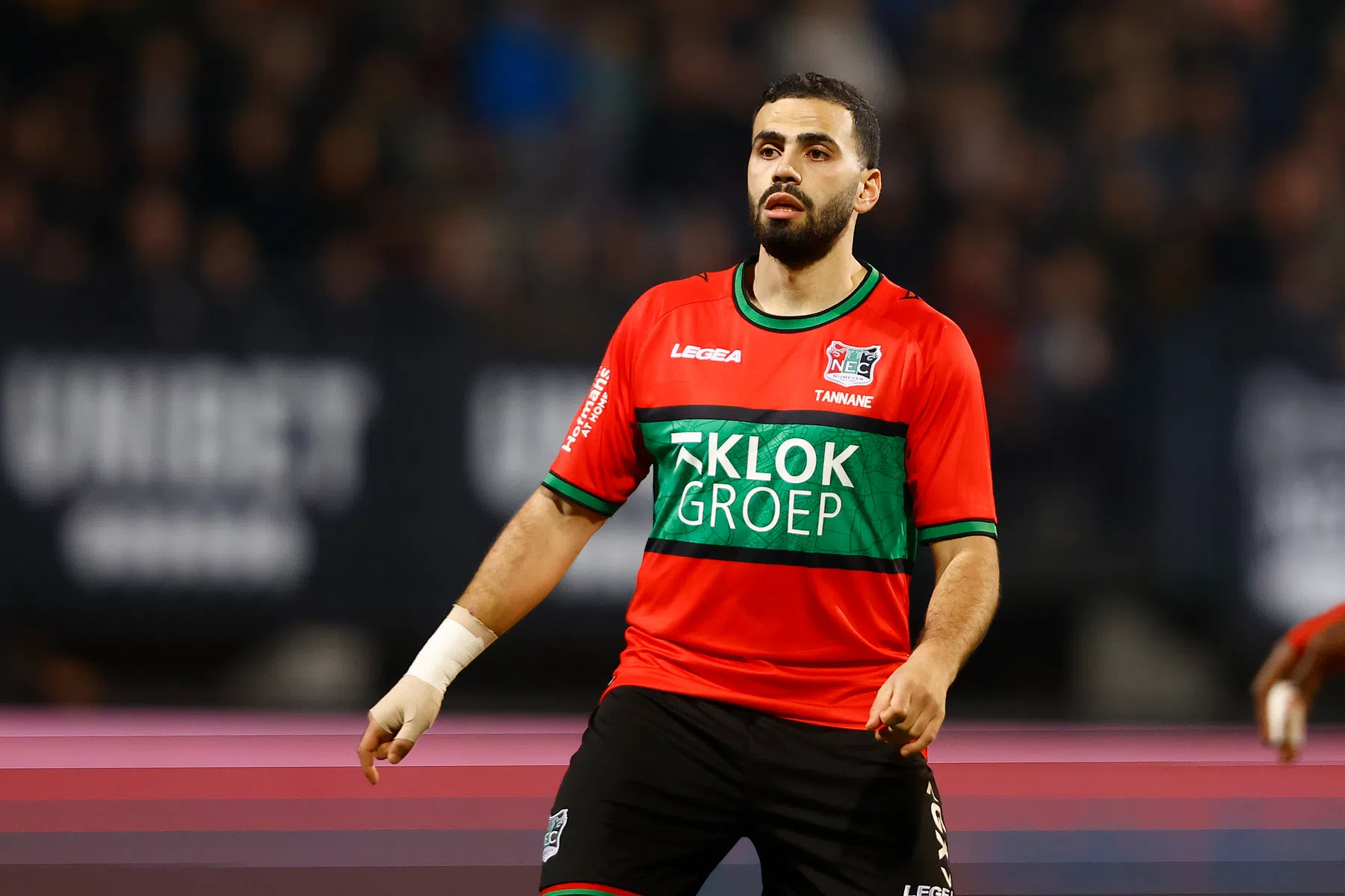 Tannane voelt zich 'genaaid' door Bangura: 'Dat gehuil, verschrikkelijk'