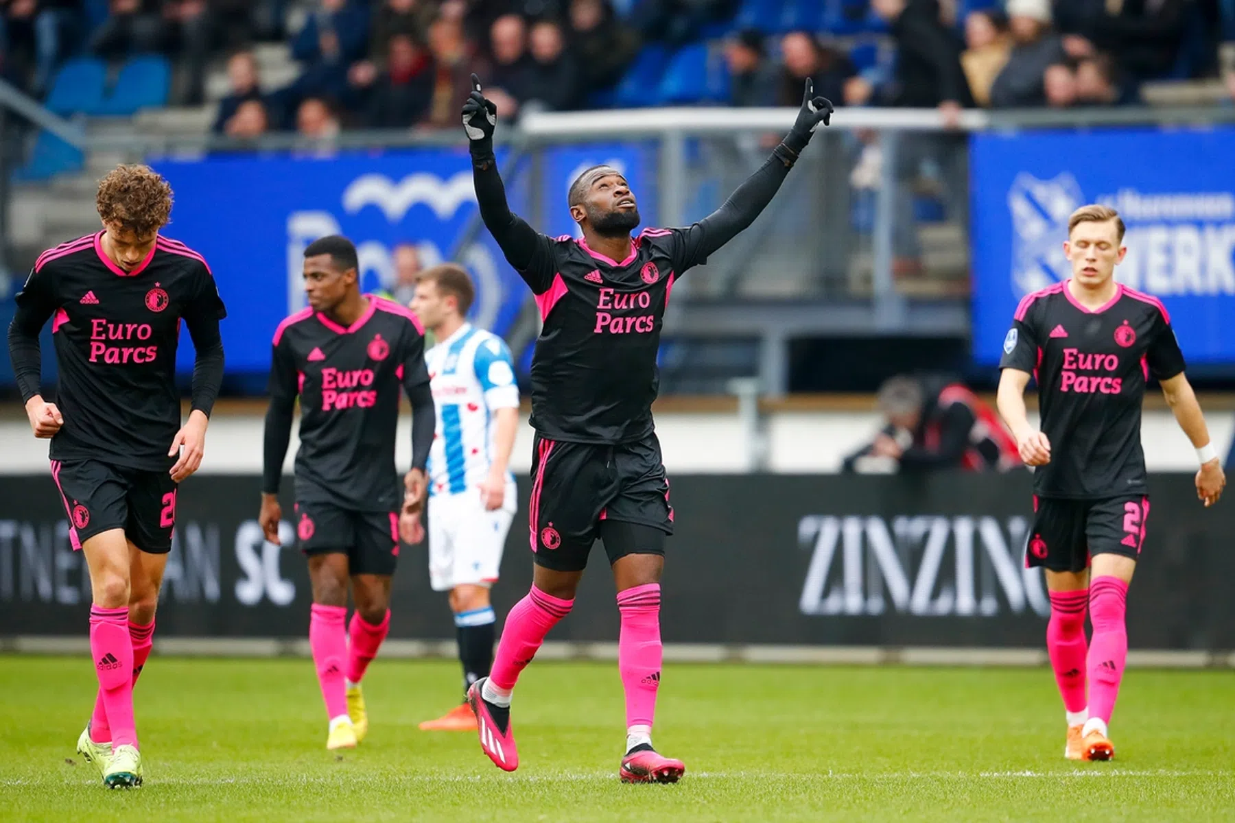 Slot looft stille kracht bij Feyenoord: 'Hij geeft ons heel veel rust'