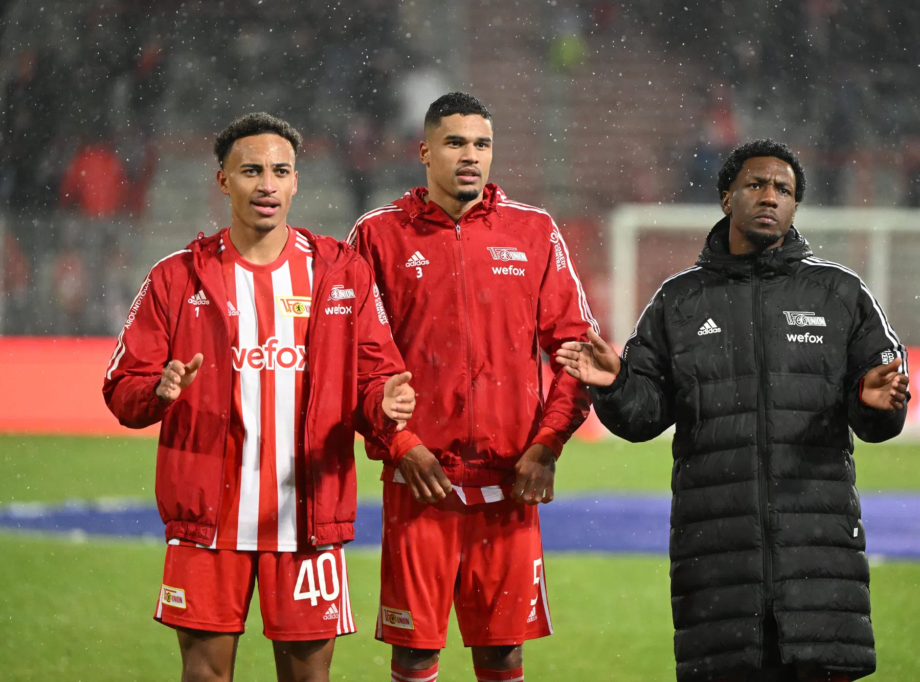 Union mikt met door Ajax opgeleide wapens op sensatie in Amsterdam