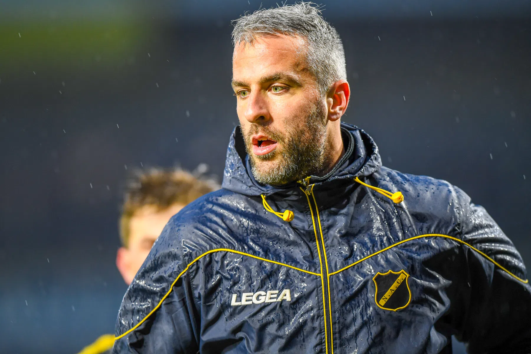 Steijn biedt Seuntjens de helpende hand: routinier duikt op bij Sparta