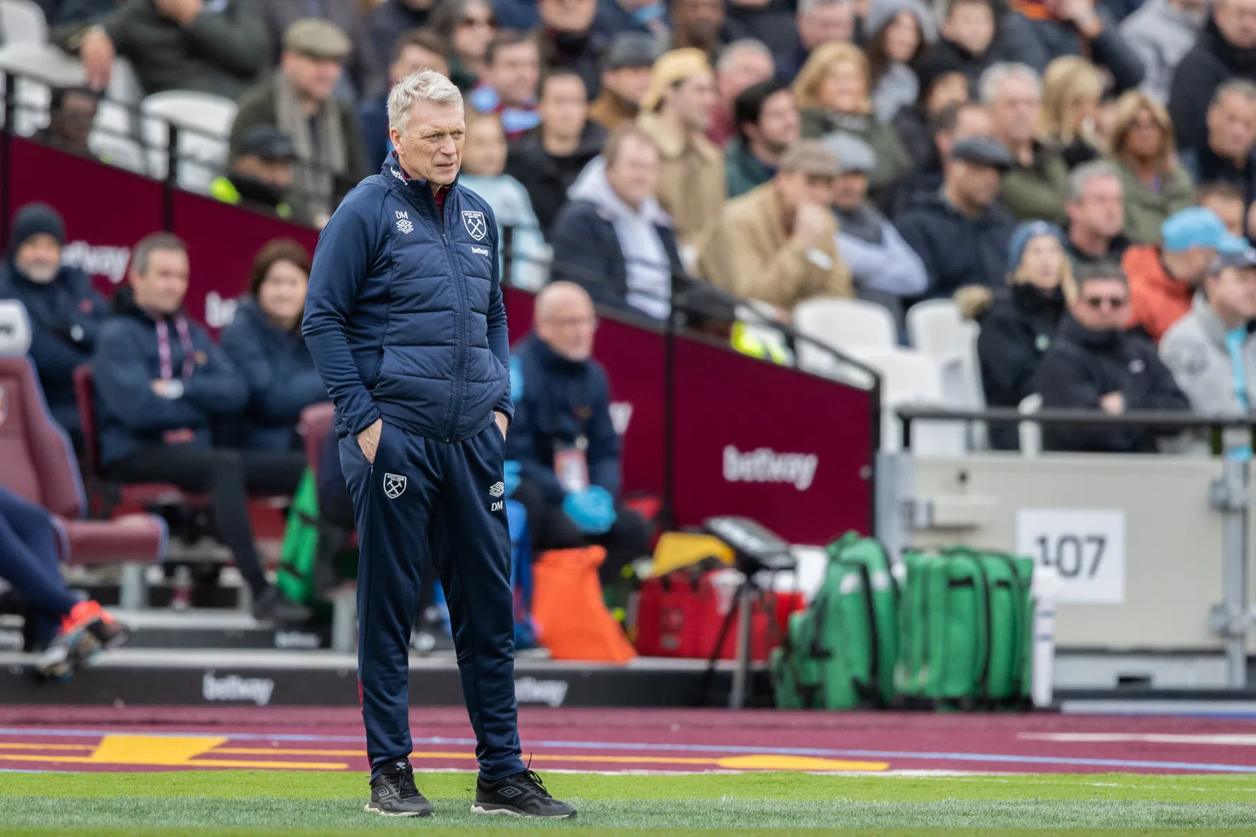 Moyes schaart zich in rijtje met Ferguson en Wenger: '250 mooie middagen'