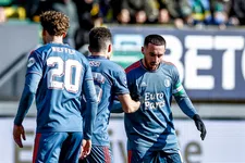 Thumbnail for article: Feyenoord zet Ajax onder druk: Fortuna-horde overtuigend genomen