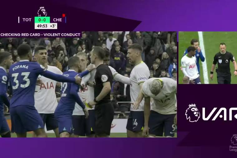 Chelsea zakt na teruggedraaide rode kaart voor Ziyech ook bij Spurs door het ijs