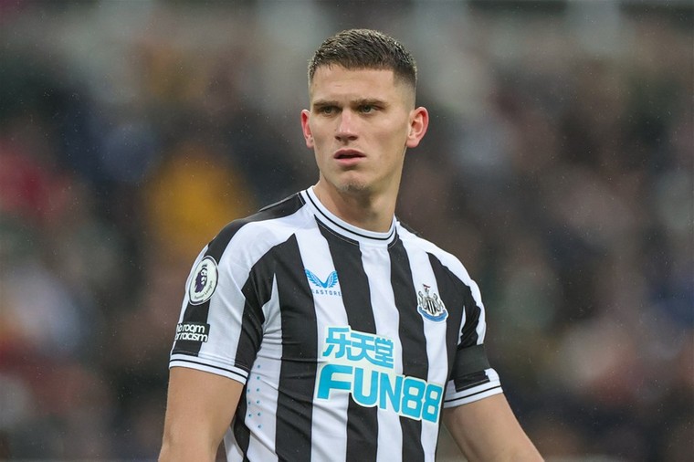 FA grijpt in: Botman na 'eigen doelpunt' tóch geen opvolger van Gerrard