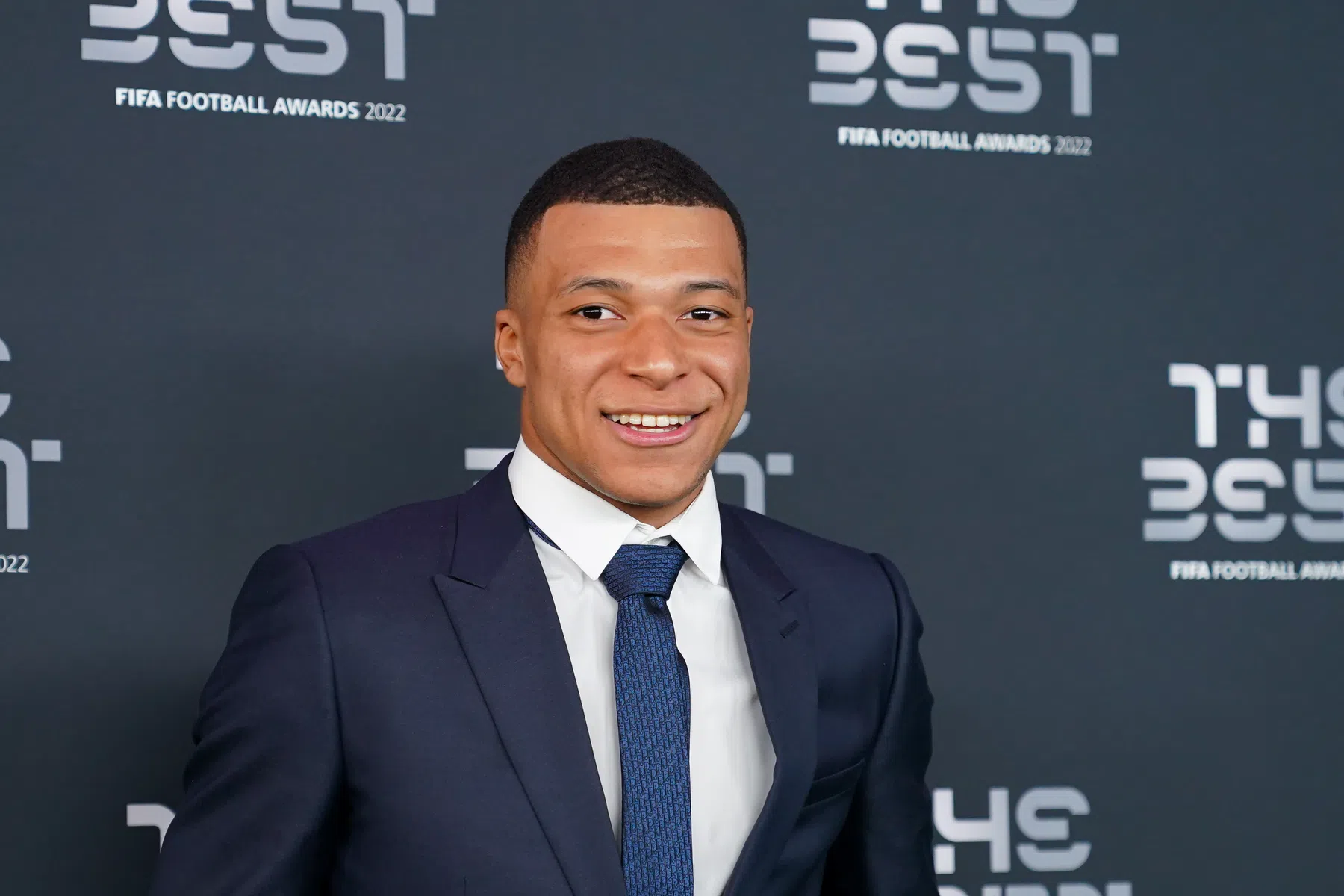 Mbappé niet te stoppen: 'Hoe oud is hij, twee jaar ouder dan ik? Krankzinnig'
