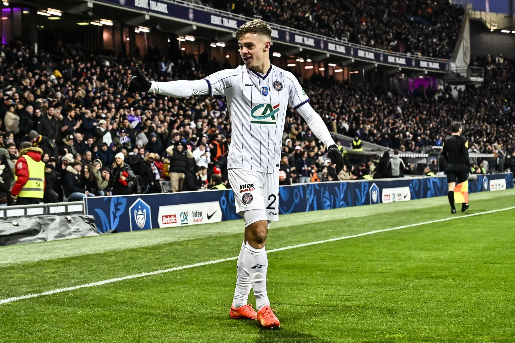 Toulouse naar halve finale beker na Nederlandse doelpuntenorkaan