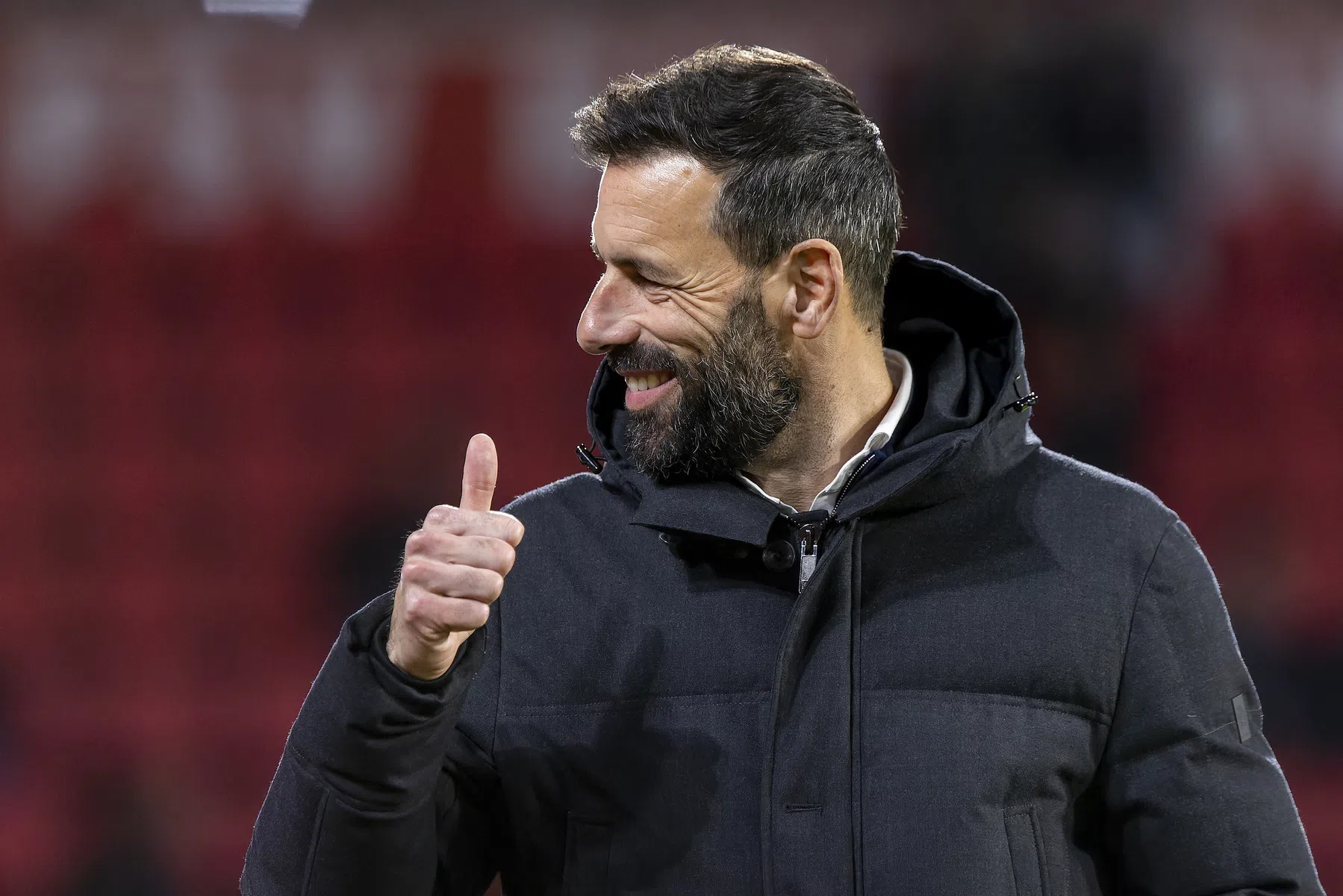 Van Nistelrooij grapt na compliment Advocaat: 'Dan ga ik daar maar mee door'