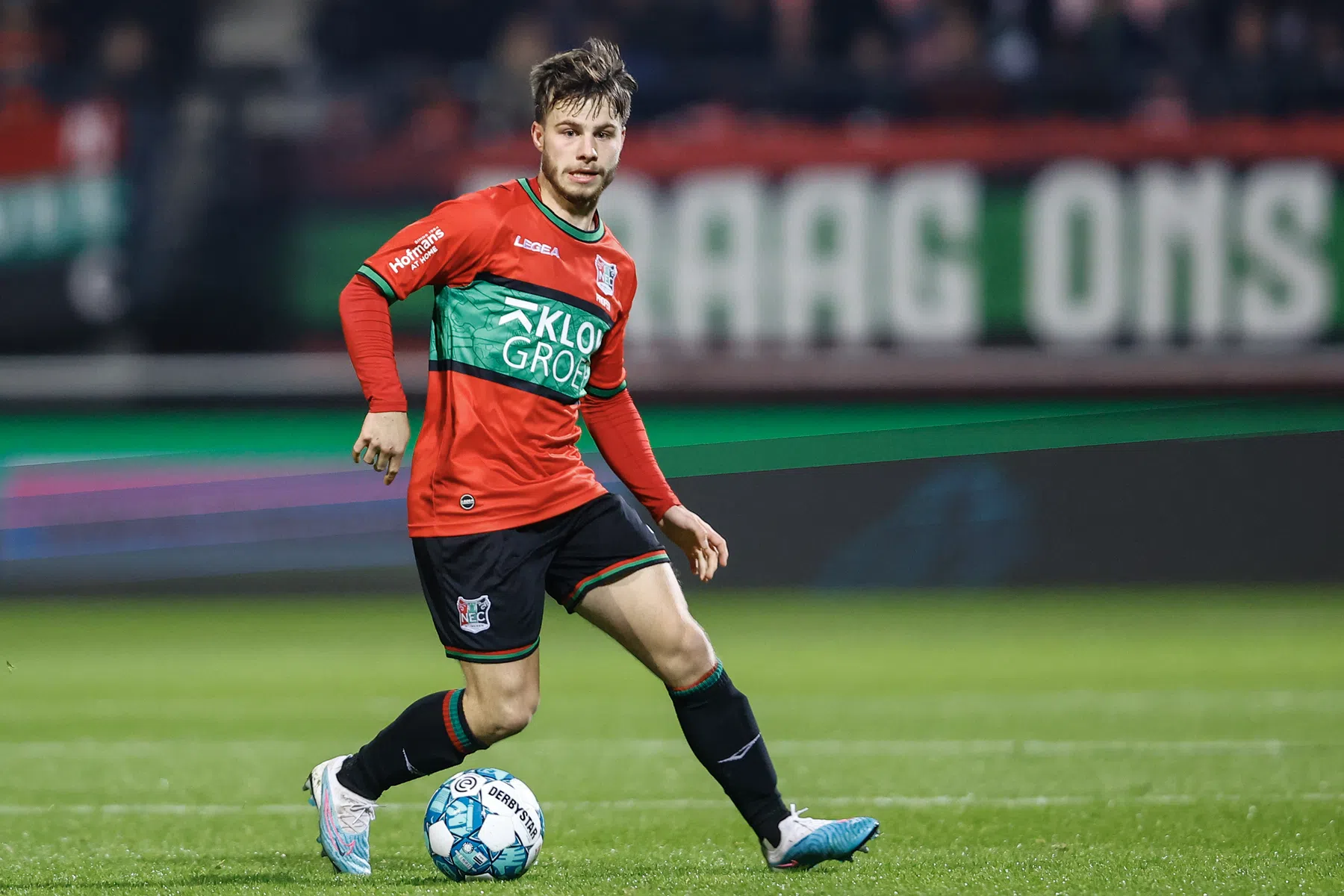 Dirk Proper wees Ajax af en is nu regisseur van NEC: 'Hij wordt steeds completer'