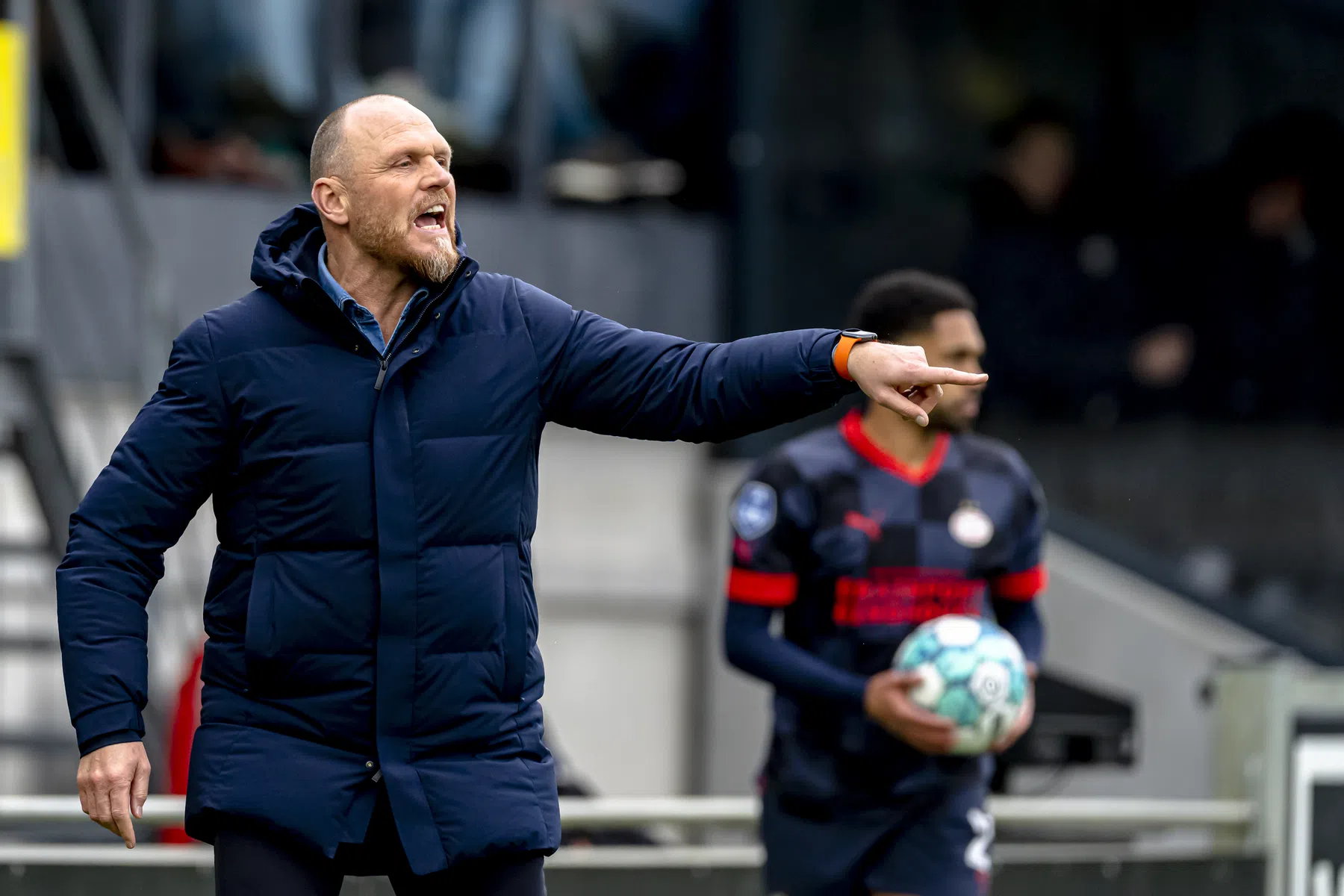 'Slimme' Simons dwingt RKC-trainer Oosting tot tactische aanpassing