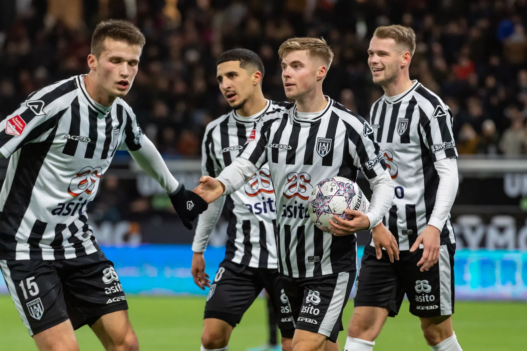 'Hij kan naar een topclub in Nederland, honderd procent zeker'