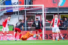 Thumbnail for article: Eindelijk verstaat FC Emmen de kunst van het degradatievoetbal