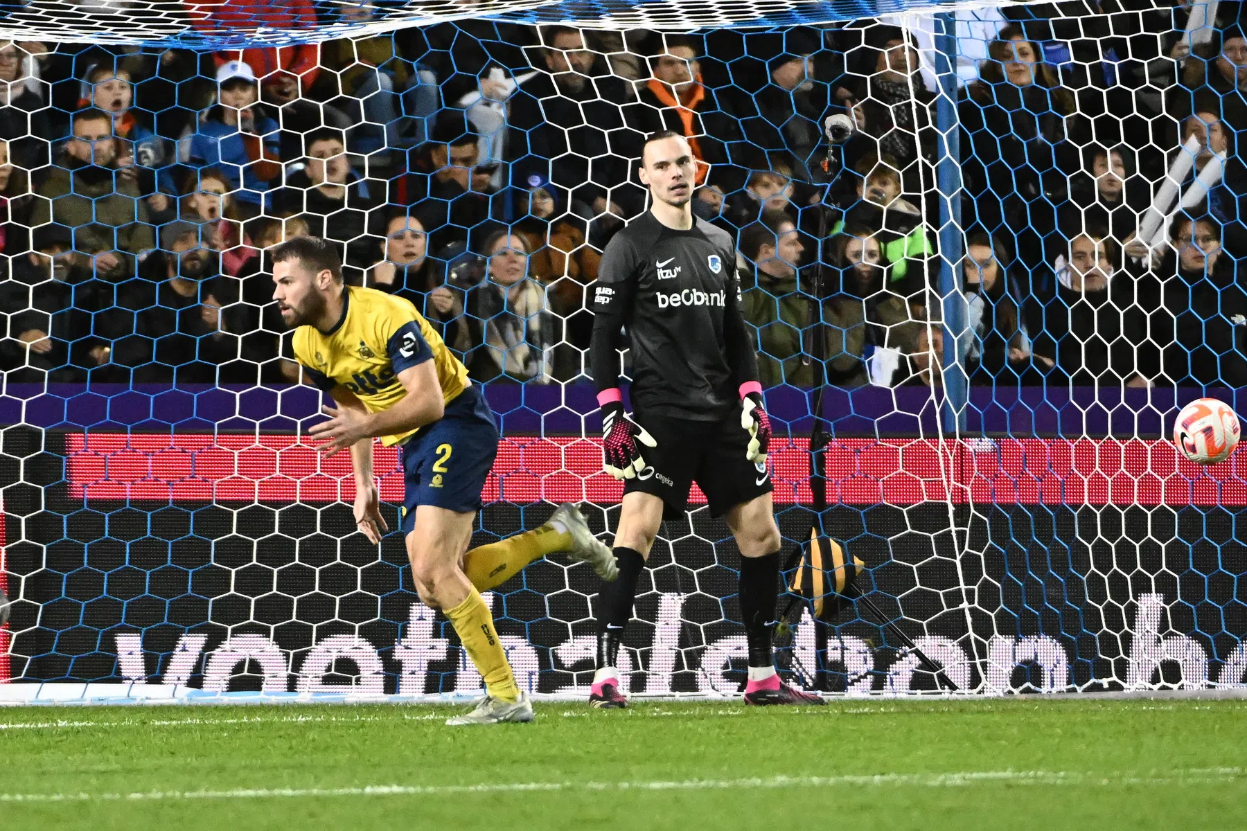 Nieuwkoop helpt Belgische titelstrijd nieuw leven in te blazen