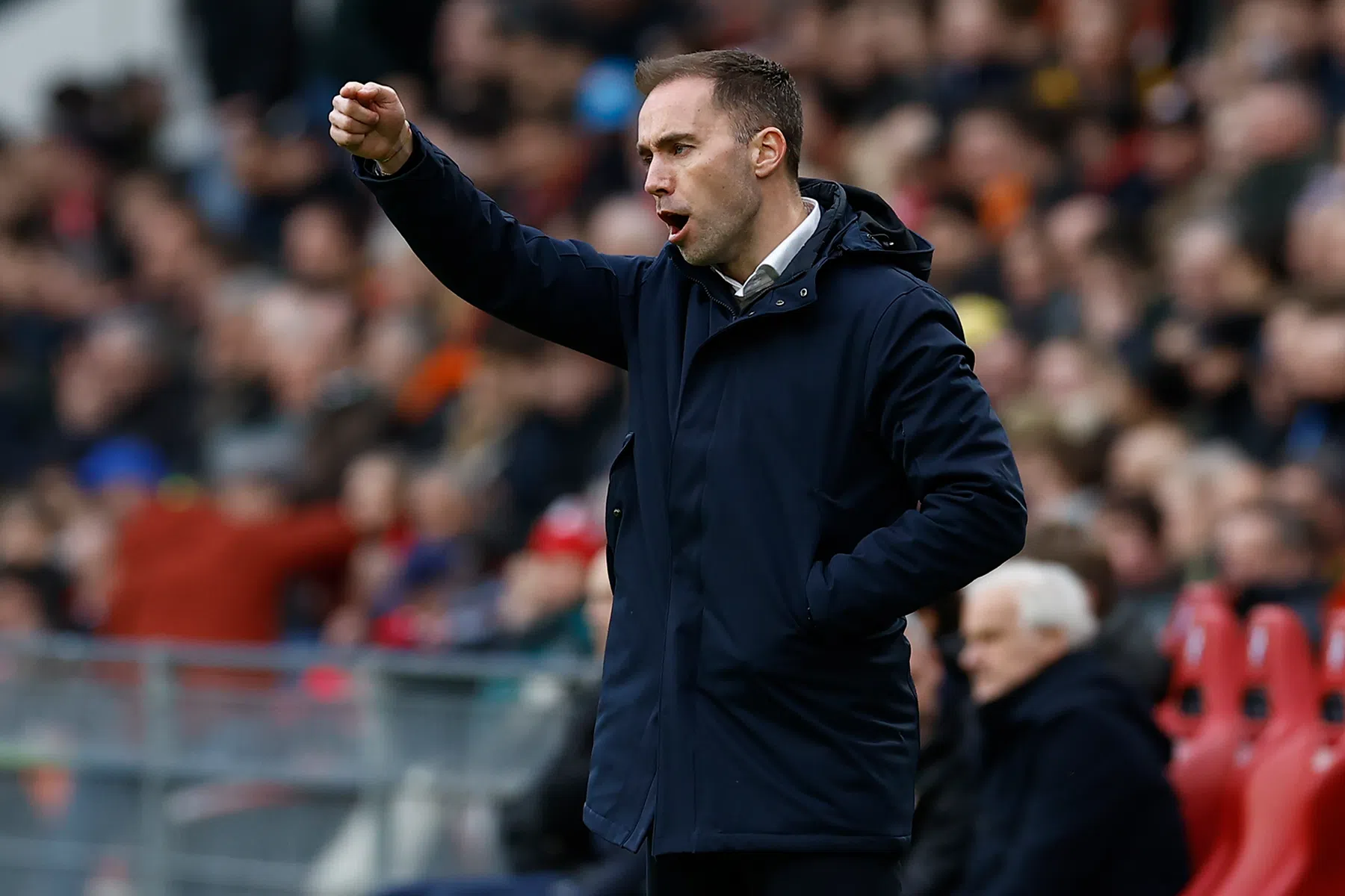 Cambuur baalt: 'Er waren kansen om PSV veel meer pijn te doen'