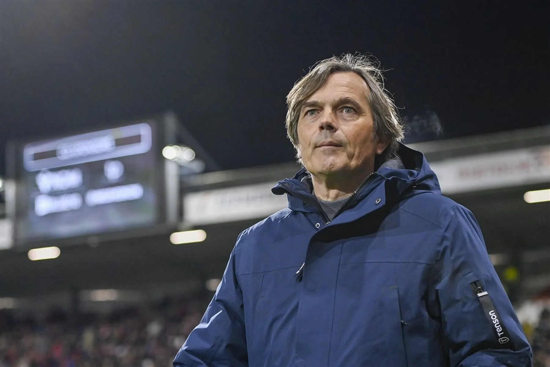 Boukhari wekt woede van Cocu: 'Ik laat me niet alles zeggen'