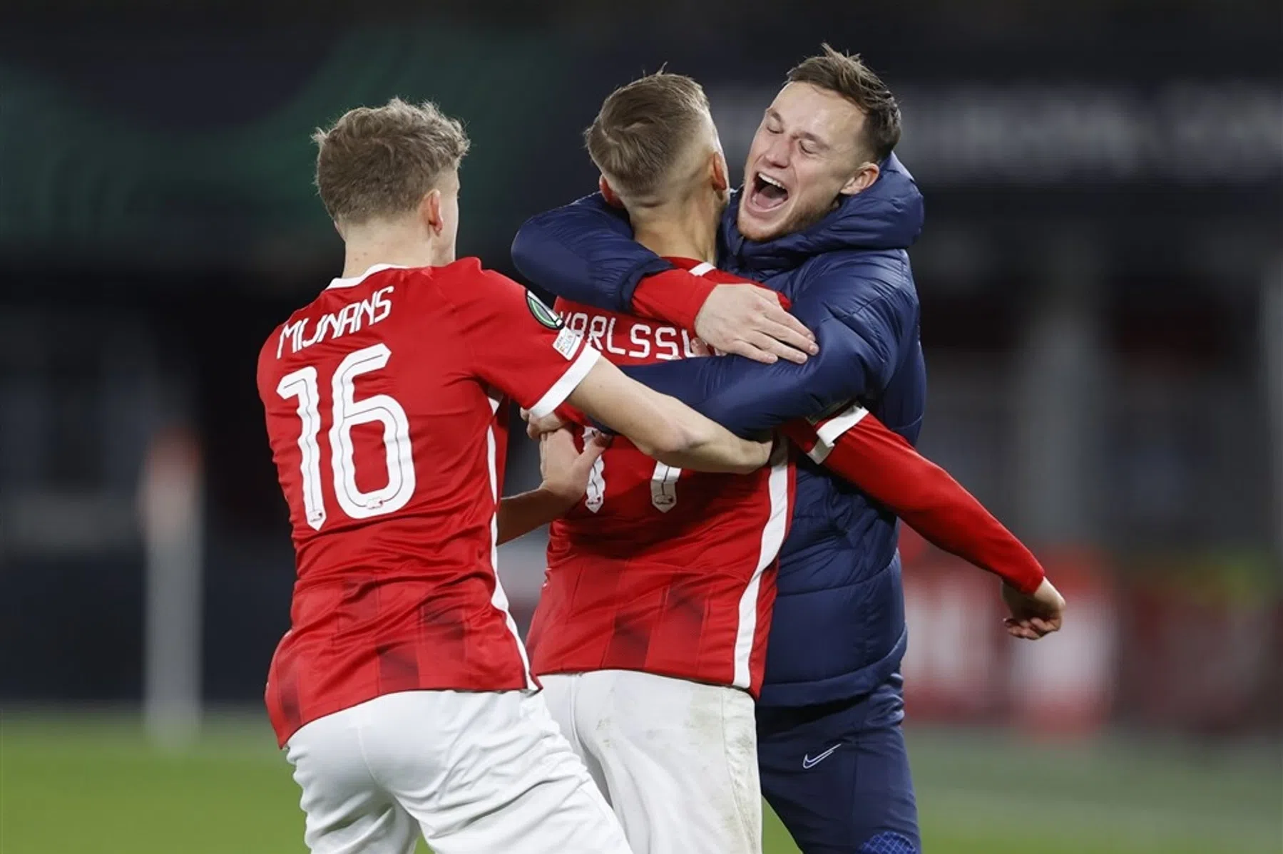 AZ op Rapport: Karlsson is weer goud waard in Europa