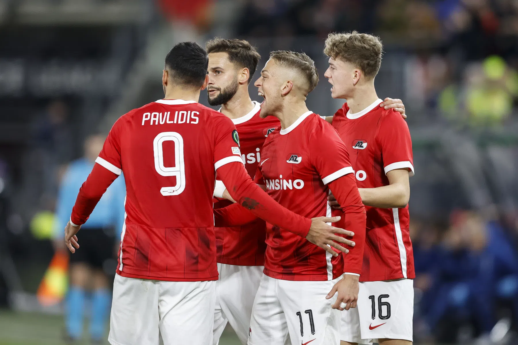 AZ stunt opnieuw en knikkert Lazio uit de Conference League