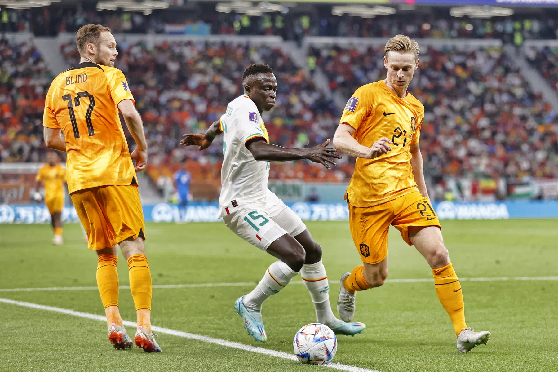 Opvallende vervanger voor De Jong genoemd: 'Weinig ritme? Maakt niet uit'