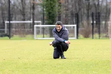 Thumbnail for article: Vechthond en puppy: een week in het spoor van Julio Velázquez