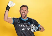 Thumbnail for article: Gestopte Foster tekent voor rol in sprookje Hollywood-club Wrexham 