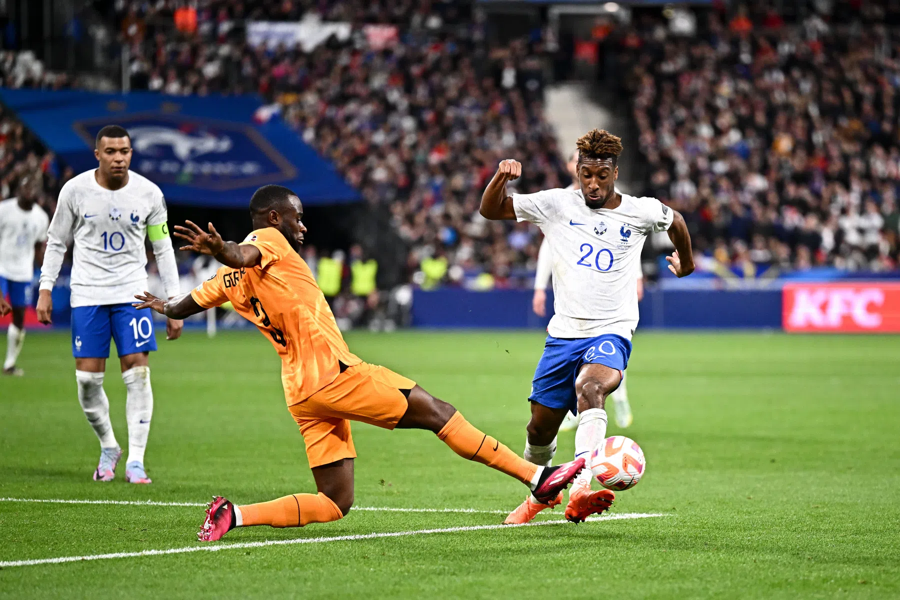 'Stukje spanning' bij Oranje: Koeman noemt twee spelers als voorbeeld