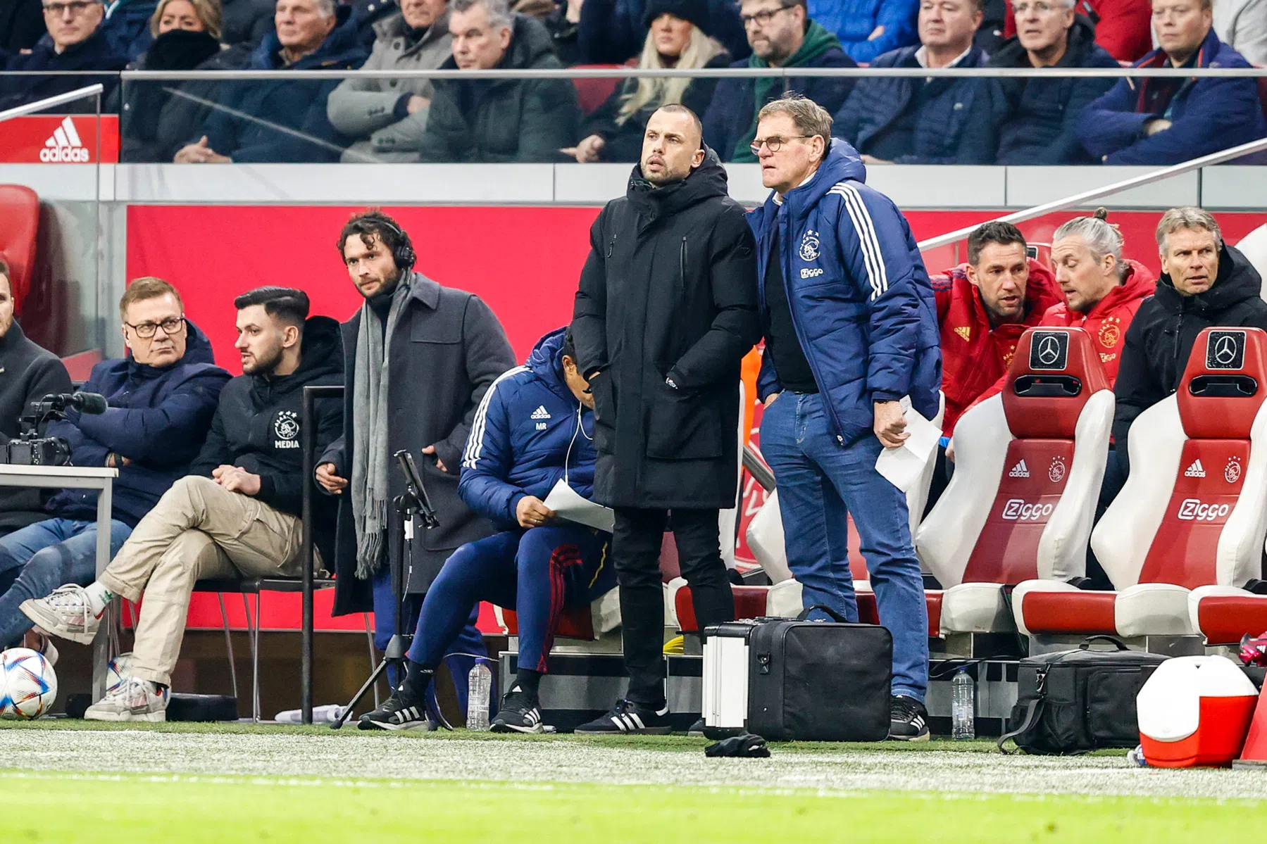 Onvoorspelbaar oermens: de steekvlamaanpak van Dwight Lodeweges