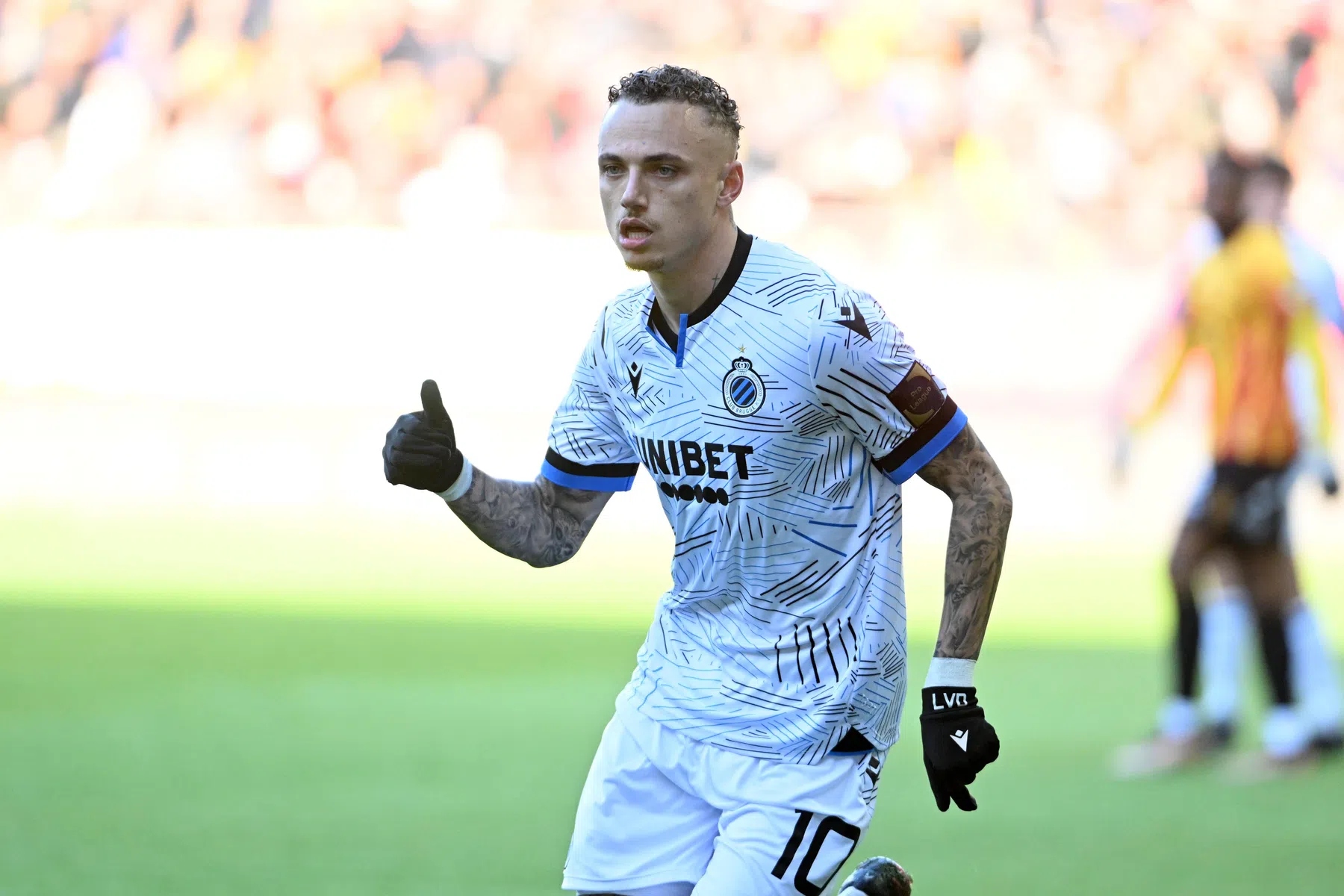 Uitblinker Lang: 'Mislopen play-offs om kampioenschap zou schandalig zijn'