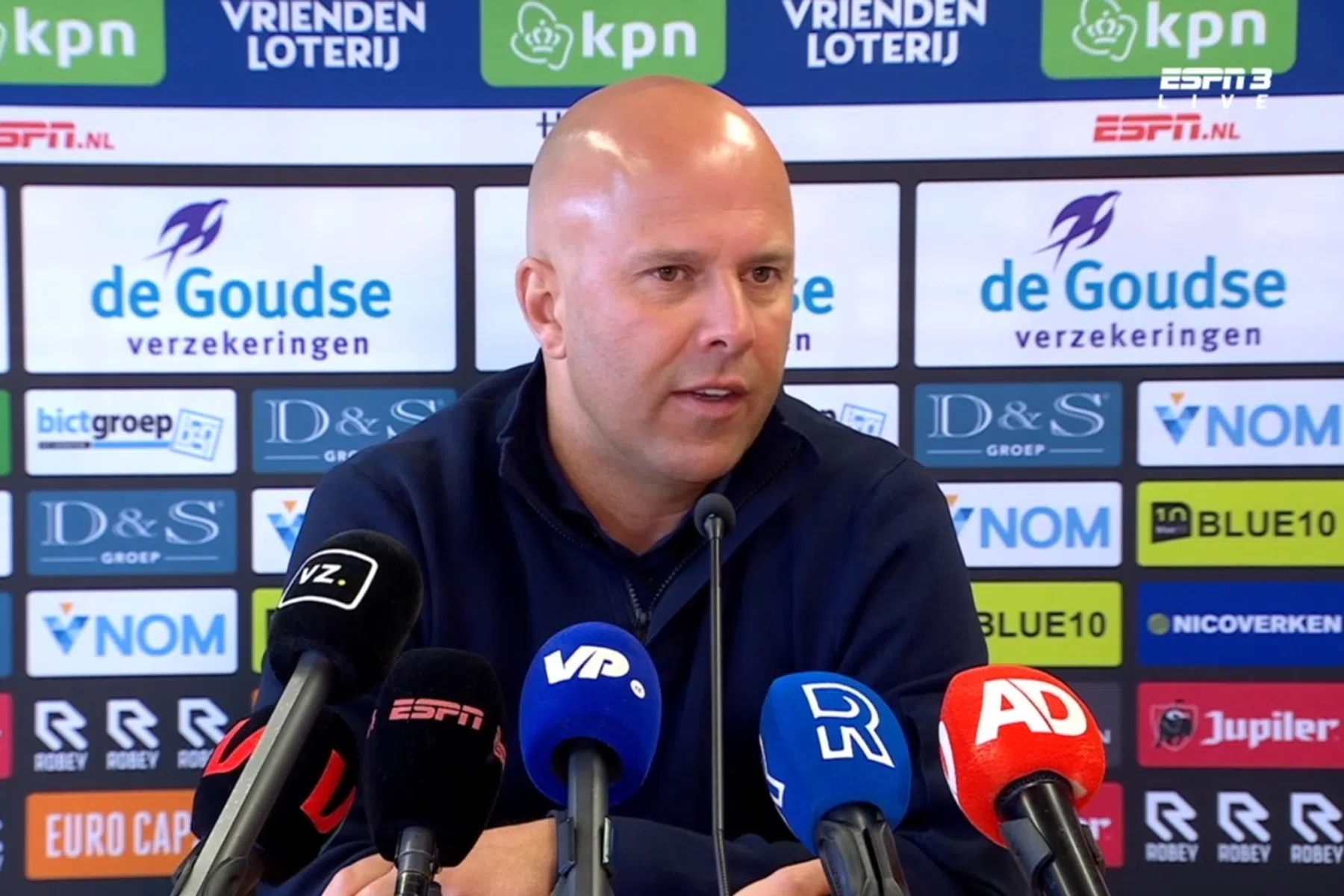 Slot deelt compliment uit aan Giménez: 'Dat is het grote verschil'
