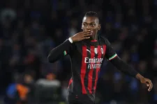 Thumbnail for article: Viertal prachtgoals bezorgt Napoli in eigen huis ongekend pak slaag