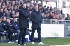 Thumbnail for article: John Heitinga zoekt bij Ajax naar 'een stukje balans'