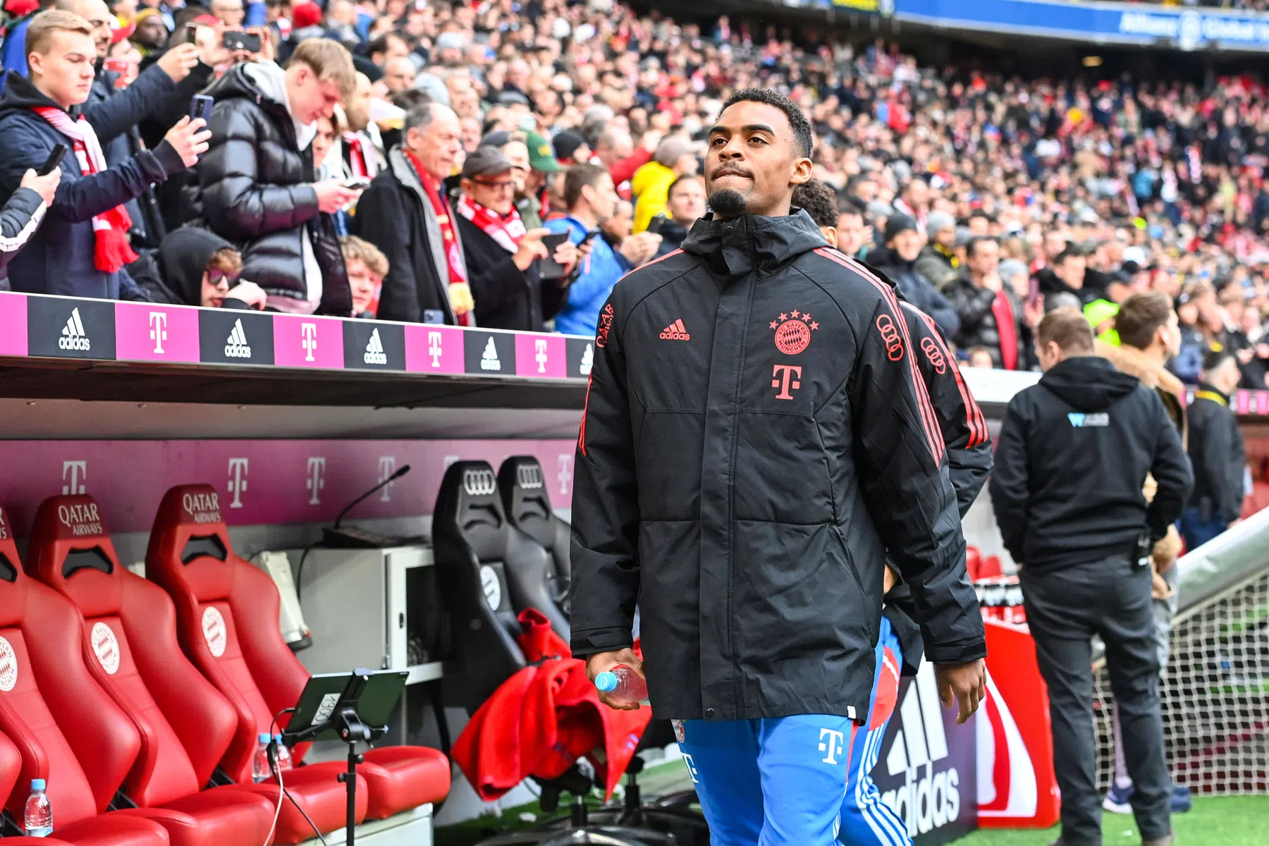 'Ryan Gravenberch dreigt de dupe te worden van een verkeerde keuze'