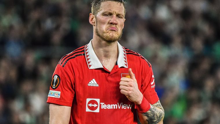 Dyche waarschuwt voor oude bekende Weghorst: 'Niet onderschatten'