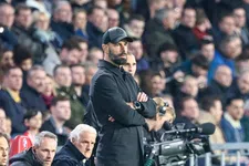 Thumbnail for article: Van Nistelrooij is kritisch na ruime zege en verklaart wissel De Jong