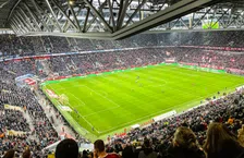 Thumbnail for article: Reportage: het grote voetbalgeluk over de grens