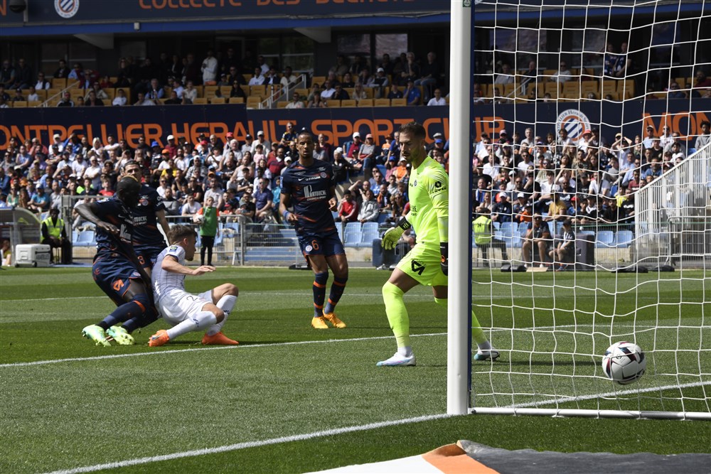 Goalgetter Dallinga blijft maar scoren in Frankrijk